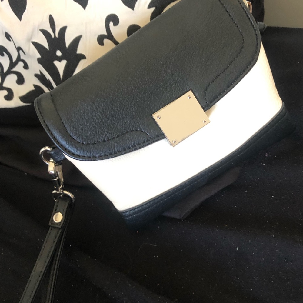 Charming Charlie Crossbody Wristlet